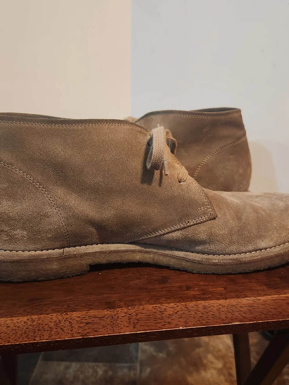 Allen Edmonds Montauk Suede Chukka Boot Crepe Sole Shoe Italy Mens Sz 9D Beige